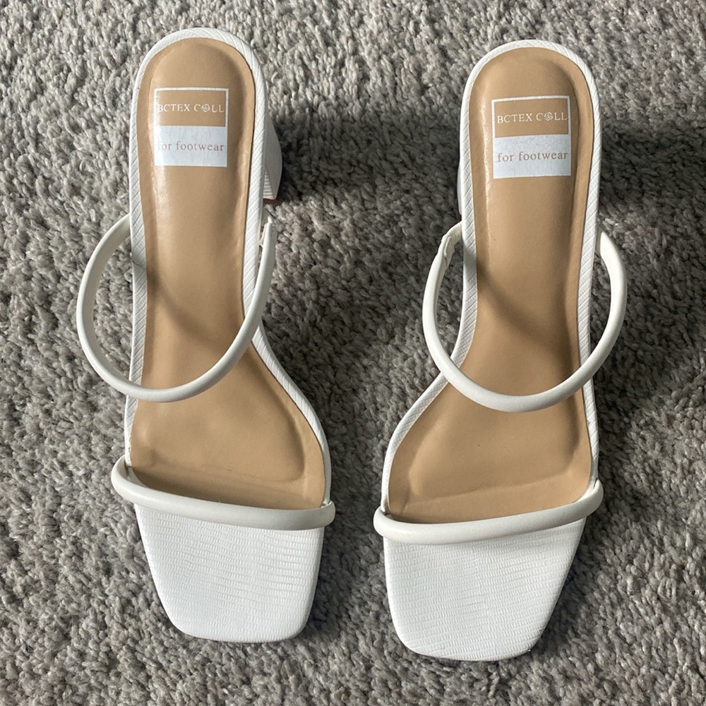 Heel sandal
